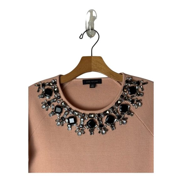 Ann Taylor Sweater Women XS Pink Wool Blend Jeweled Neckline Pullover Preppy - Picture 3 of 9